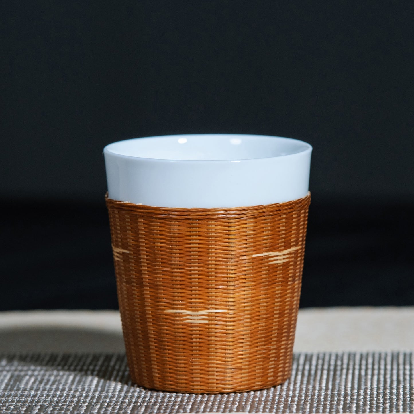 竹韵白瓷杯Bamboo Harmony Porcelain Cup,Bamboo Harmony Porcelain Cup, Artisan Handcrafted, Eco-friendly Tea and Coffee Mug