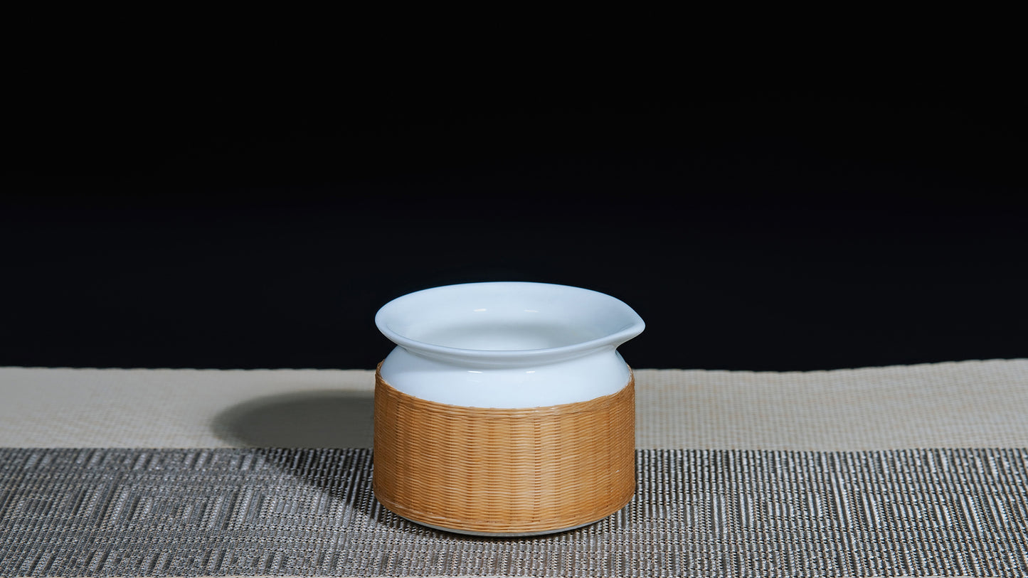 Minimalist Porcelain and Bamboo Woven Tea Cup – Modern Home Tea Ceremony Art