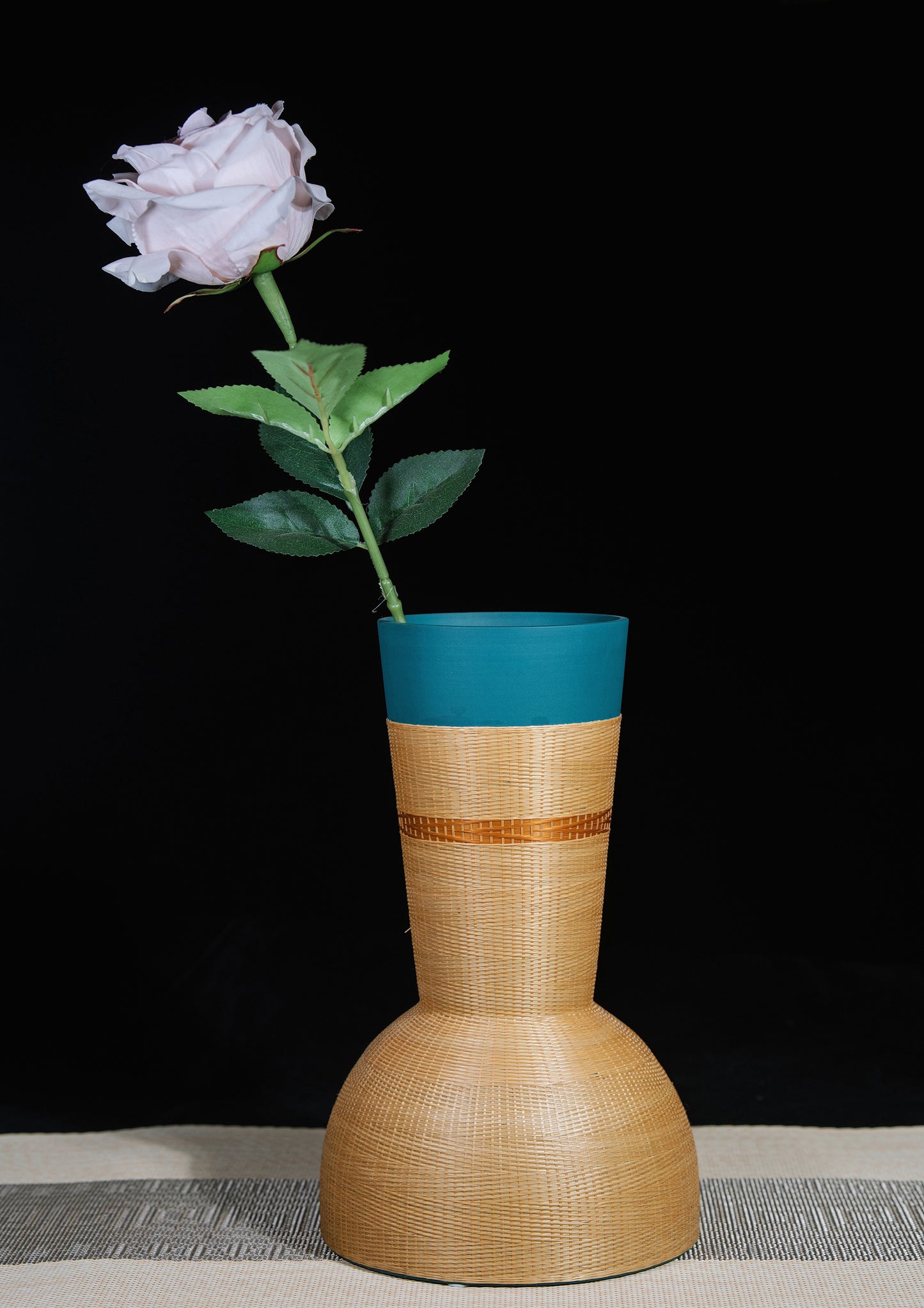 Modern Deep Blue Base Porcelain and Bamboo Woven Vase – A Perfect Blend of Elegance and Tradition