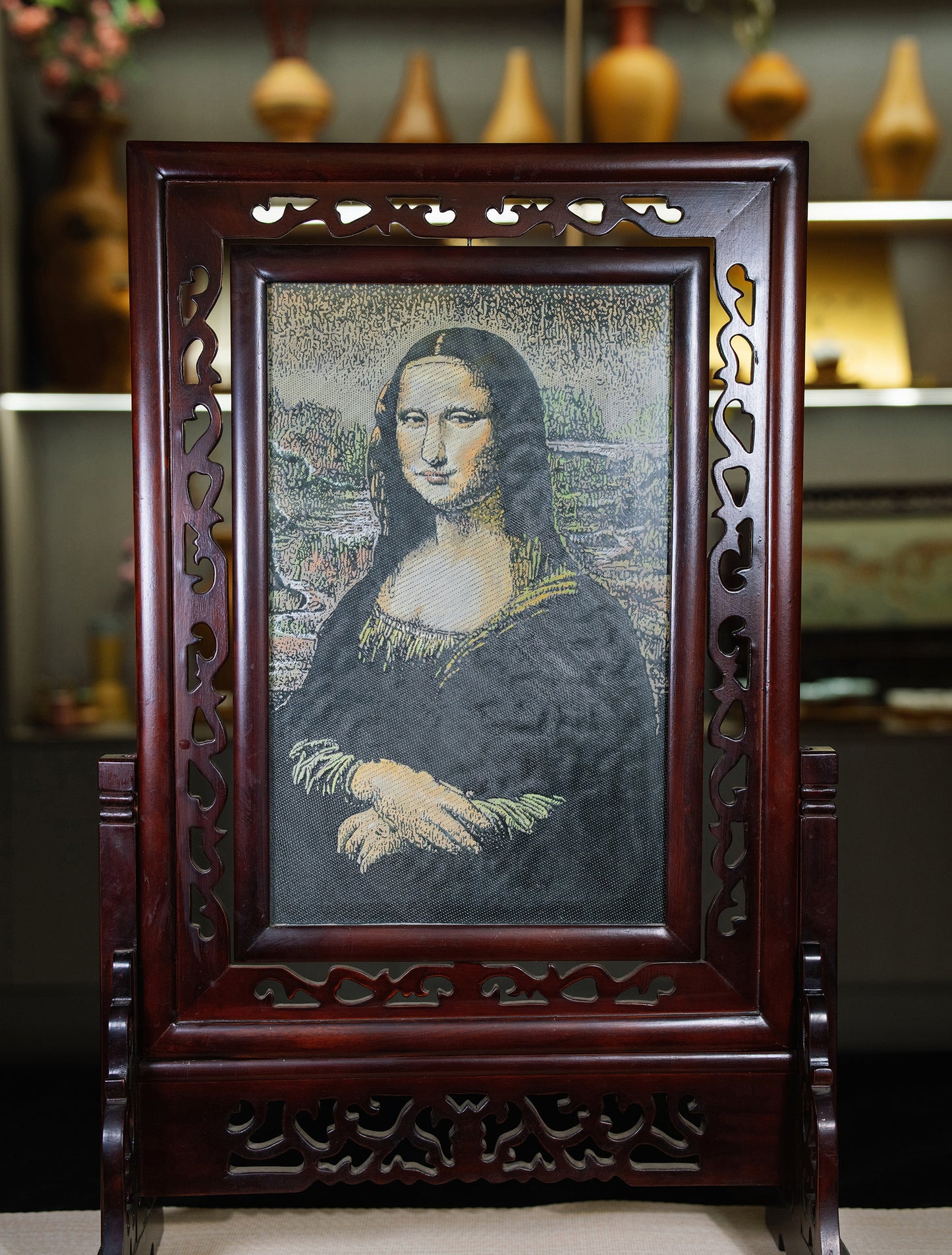 （not for sale）Porcelain and Bamboo Woven Mona Lisa Art – A Perfect Fusion of Traditional Craftsmanship and Classic Art